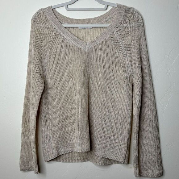 Mod‎ Ref Sweater Woman's Small Beige Silk Blend V-Neck Open Knit Pullover Beachy - Picture 1 of 4